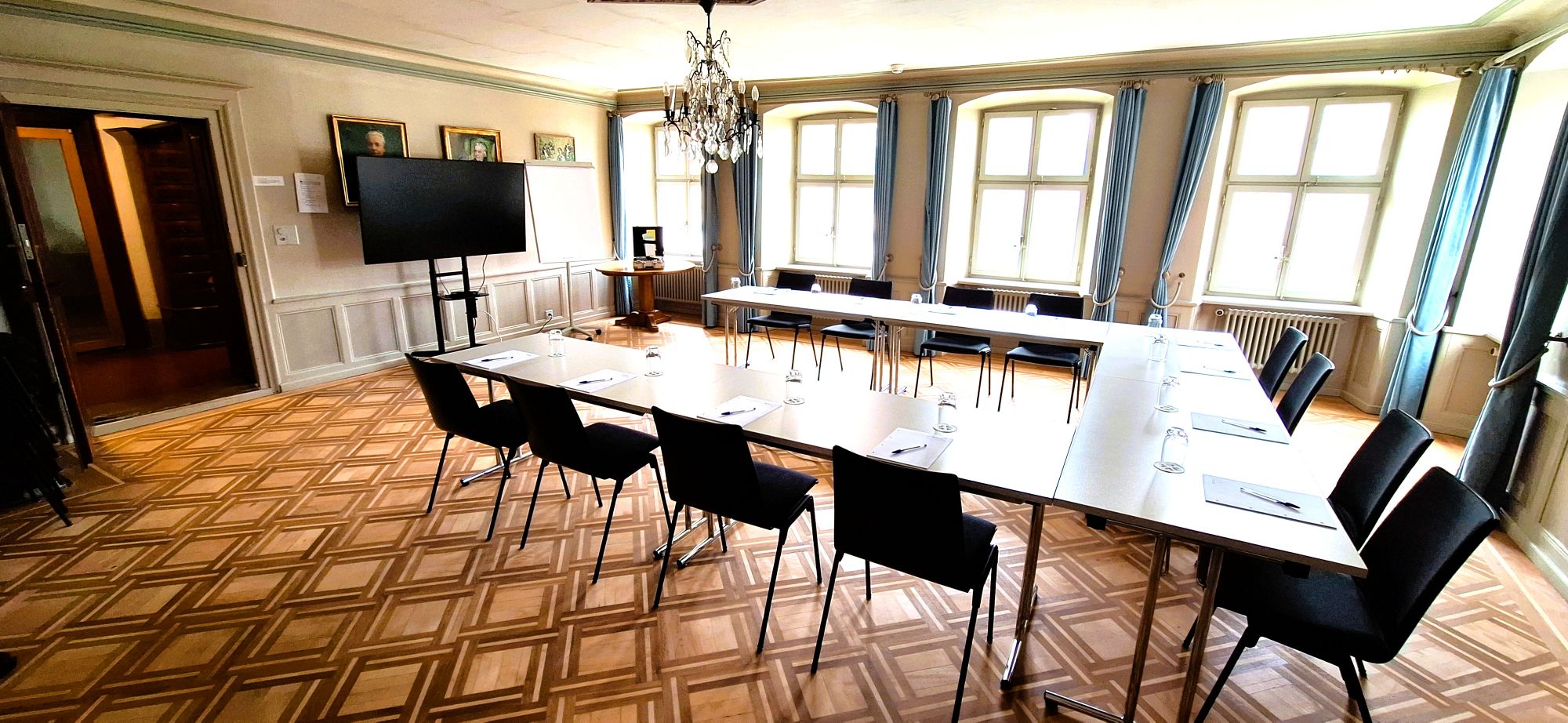 Seminare Kreuz Herzogenbuchsee.jpg