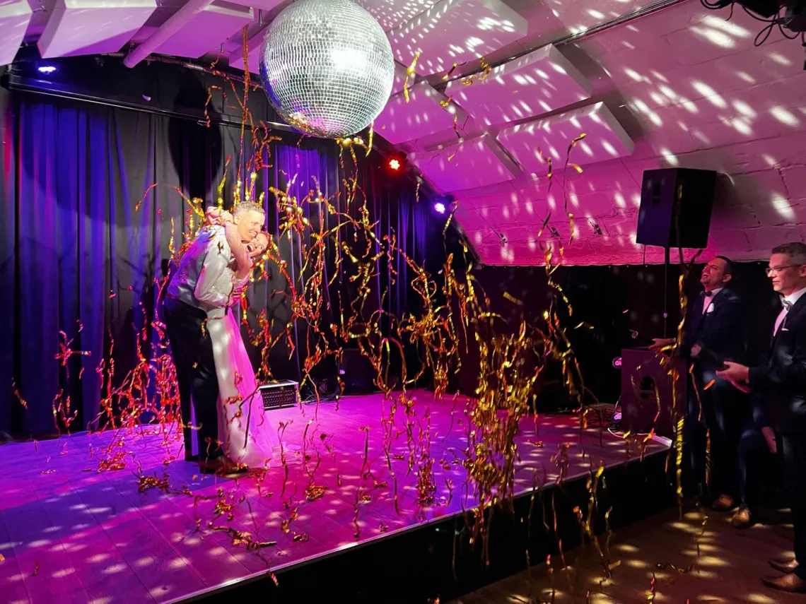 Hochzeit Party.jpg